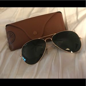 100% authentic Aviator Ray-bans!